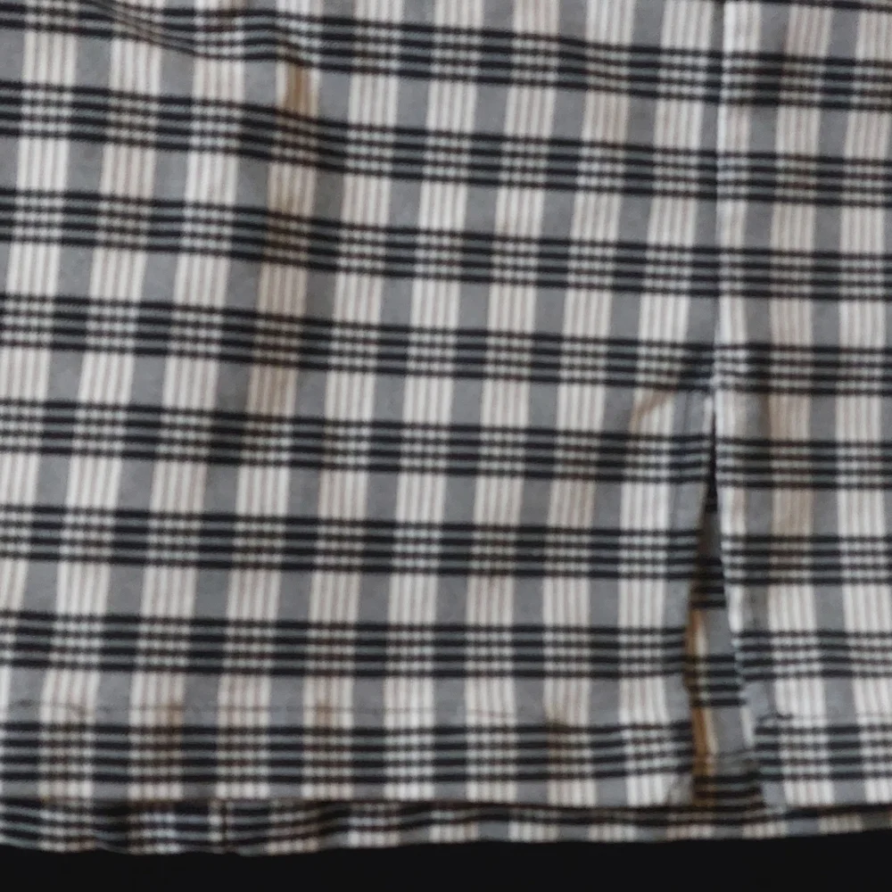 Plaid Mini - Picture 2 of 6